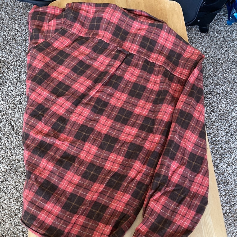 Woolrich flannel in Lava Twist - Picture 7 of 7